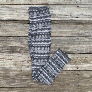Hollister Holiday Leggings Gray and White Size Small